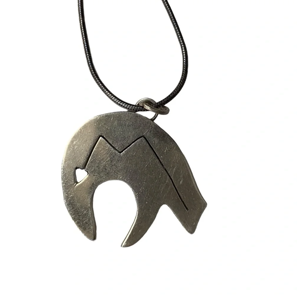Navajo Native American Southwestern Sterling Silver Bear Unisex Necklace - Picture 4 of 7